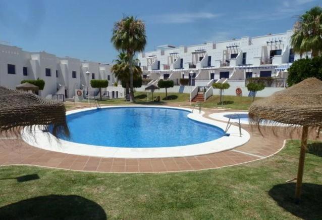 Апартаменты Apartamento La Perla Azul Мохакар Экстерьер фото